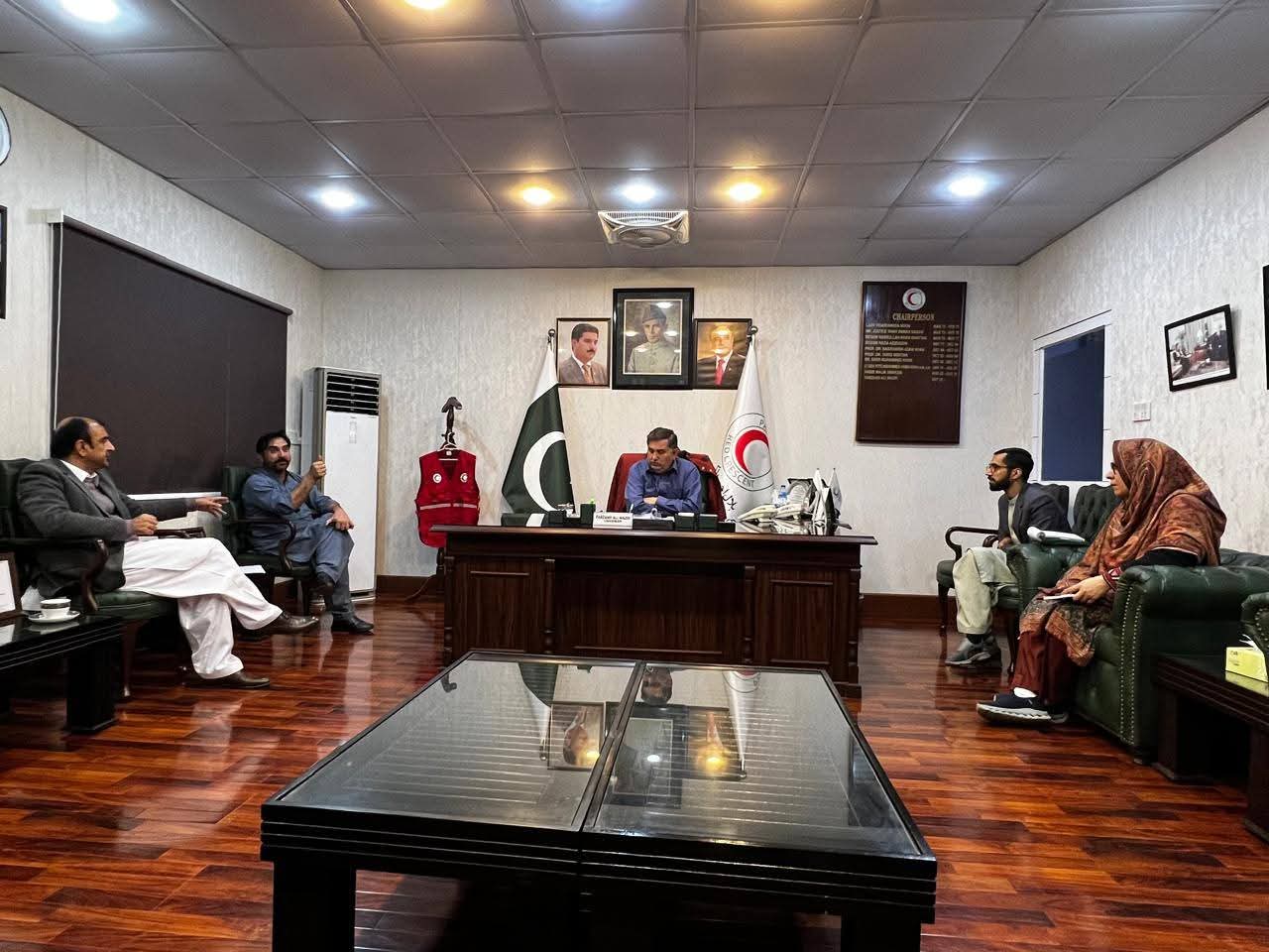 Peshawar: Chairman Farzand Ali Wazir Directs PRCS Staff to Strengthen Performance and Ensure Discipline